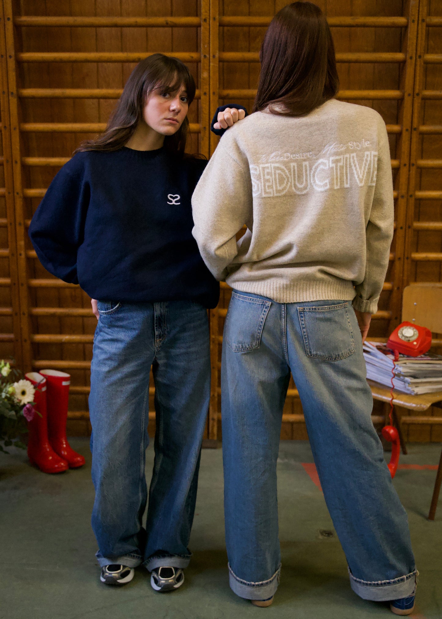 Seductive Crewneck Sweater Sand – Signature Knit Unisexe